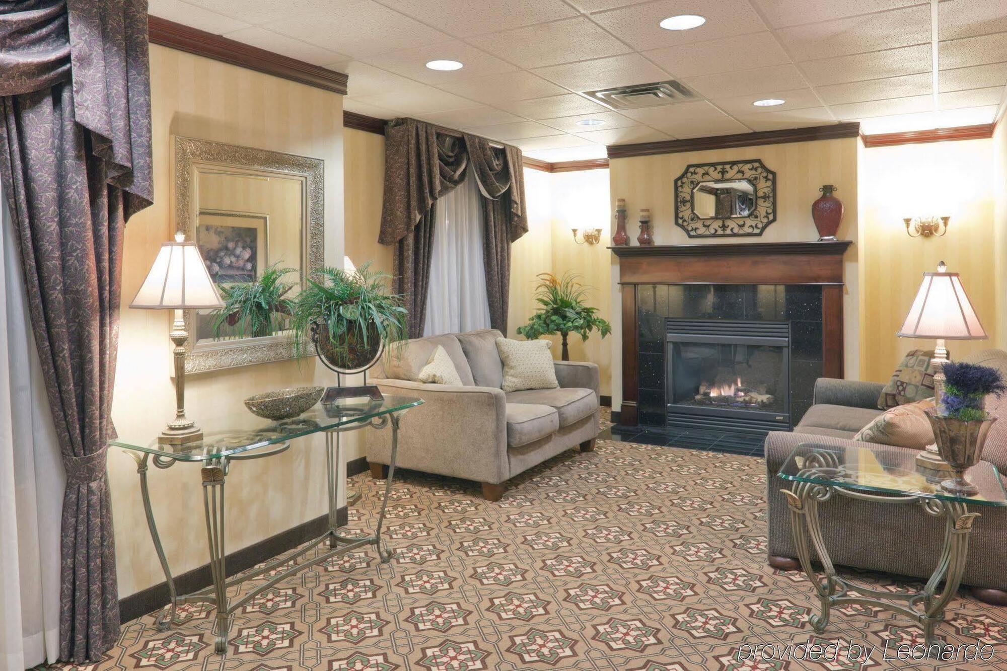 Holiday Inn Express Greensburg By Ihg מראה חיצוני תמונה